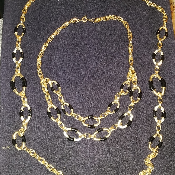Necklace set - Picture 4 of 5